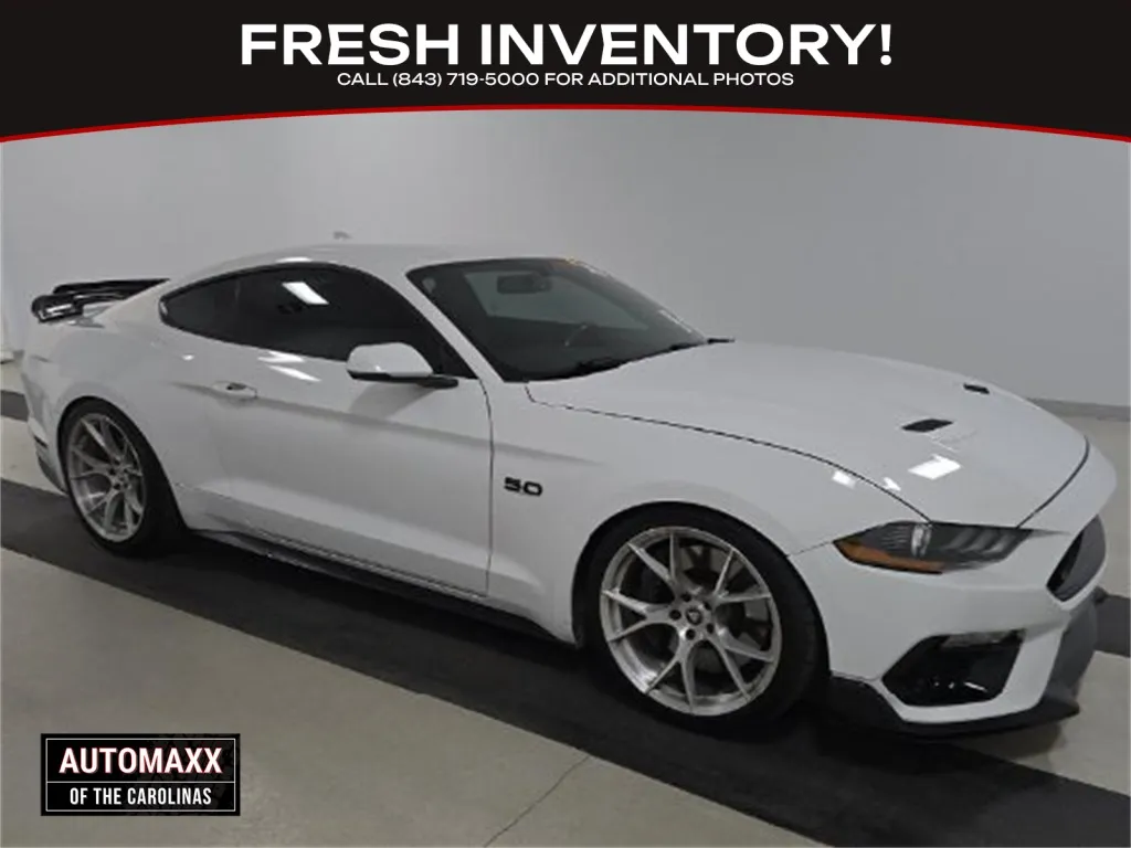 2020 Ford Mustang GT Premium's photo