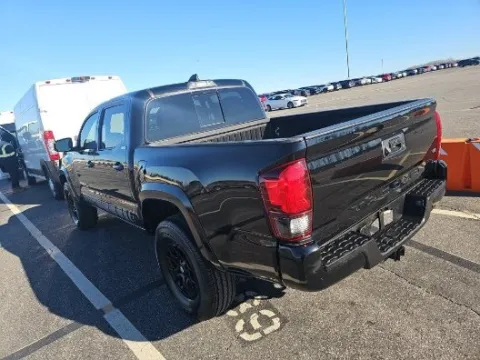 More photos of 2022 Toyota Tacoma SR5 at Automaxx of the Carolinas, SC