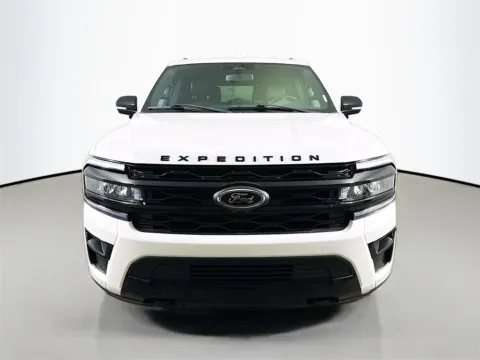 Photos of 2022 Ford Expedition Max Limited for sale in Summerville, SC at Automaxx of the Carolinas