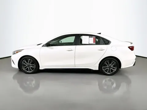 More photos of 2024 Kia Forte GT-Line at Automaxx of the Carolinas, SC