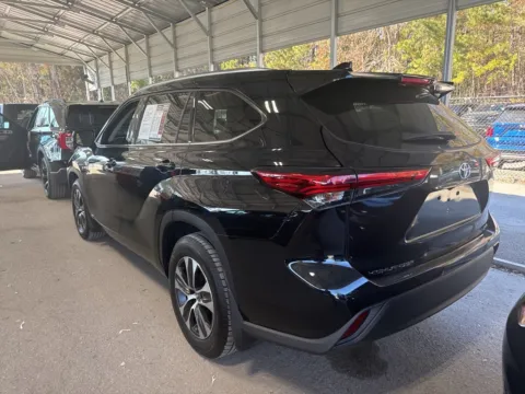 More photos of 2021 Toyota Highlander Hybrid XLE at Automaxx of the Carolinas, SC