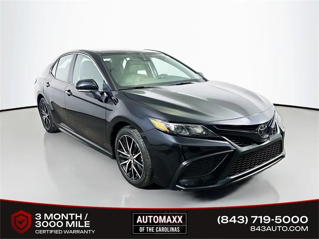 Black 2024 Toyota Camry SE for sale in Summerville, SC