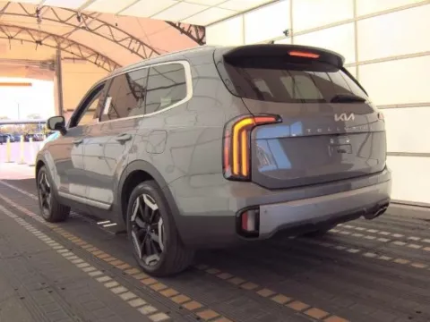 More photos of 2023 Kia Telluride EX at Automaxx of the Carolinas, SC