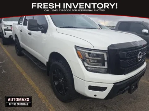 White 2023 Nissan Titan SV for sale in Summerville, SC