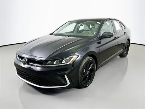 Another view of 2025 Volkswagen Jetta 1.5T SE for sale in Summerville, SC at Automaxx of the Carolinas