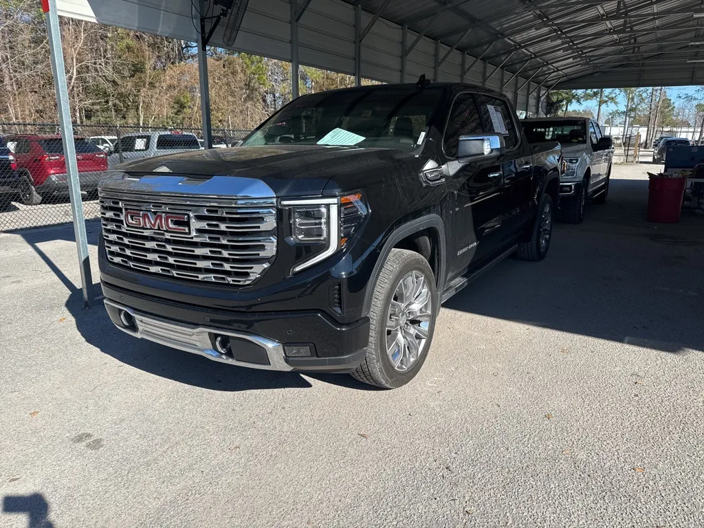 Black 2023 GMC Sierra 1500 Denali for sale in Summerville, SC