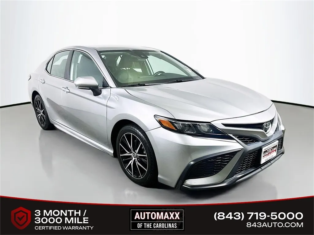 Silver 2022 Toyota Camry SE for sale in Summerville, SC
