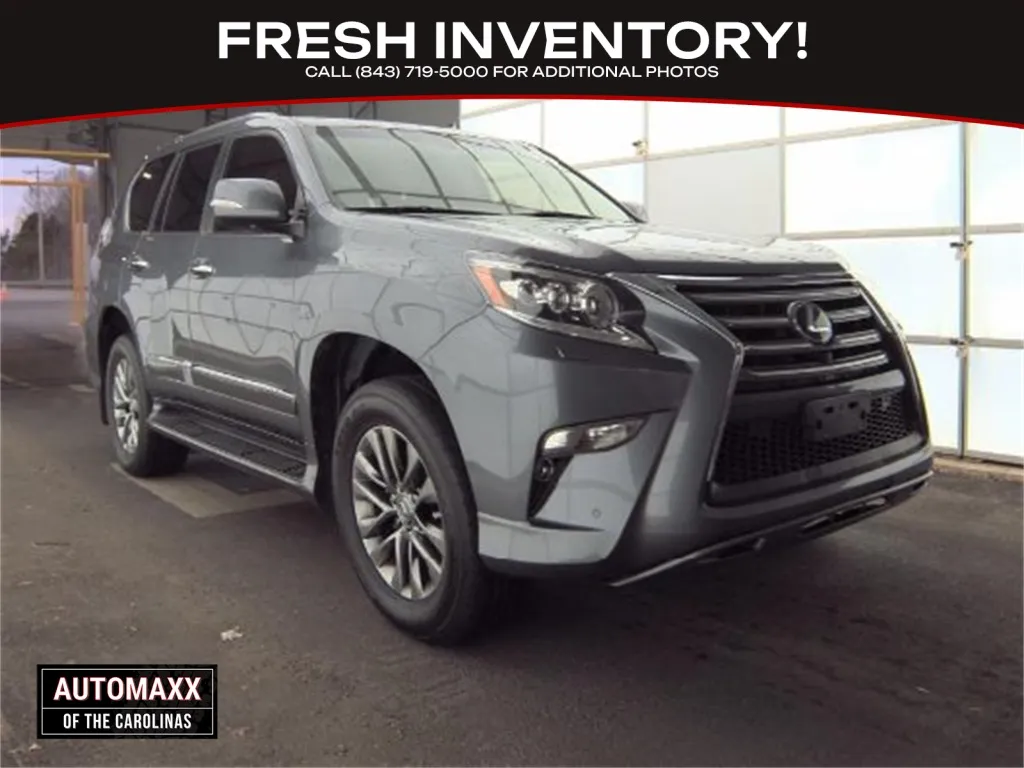 2017 Lexus GX Luxury's photo
