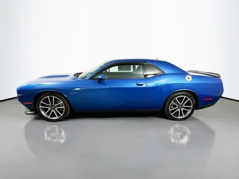 More photos of 2023 Dodge Challenger R/T at Automaxx of the Carolinas, SC