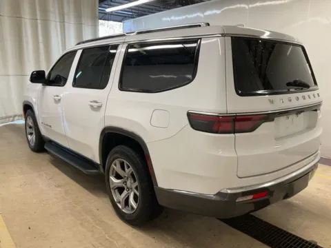 More photos of 2022 Jeep Wagoneer Series II at Automaxx of the Carolinas, SC