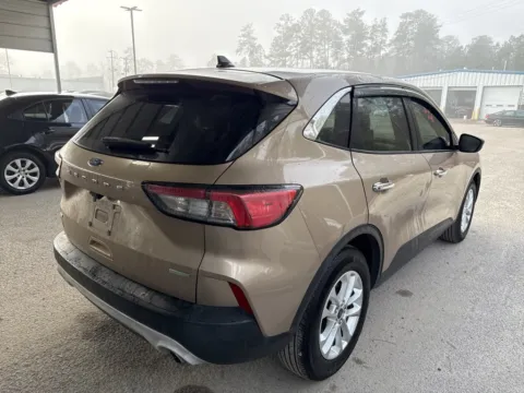 More photos of 2020 Ford Escape SE at Automaxx of the Carolinas, SC