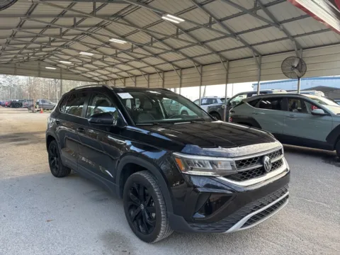 Photos of 2024 Volkswagen Taos 1.5T SE for sale in Summerville, SC at Automaxx of the Carolinas