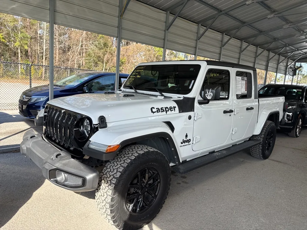 White 2022 Jeep Gladiator Altitude for sale in Summerville, SC