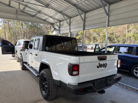 More photos of 2022 Jeep Gladiator Altitude at Automaxx of the Carolinas, SC