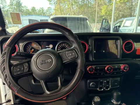 More photos of 2022 Jeep Gladiator Altitude at Automaxx of the Carolinas, SC