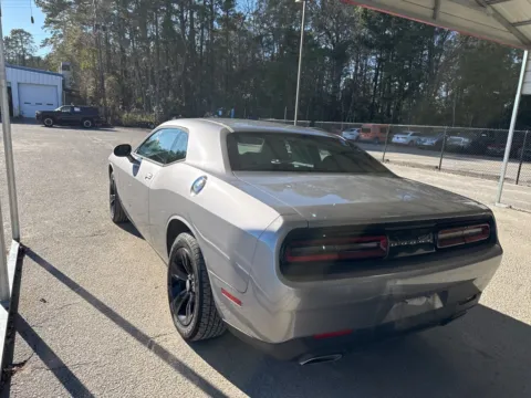 More photos of 2016 Dodge Challenger SXT at Automaxx of the Carolinas, SC