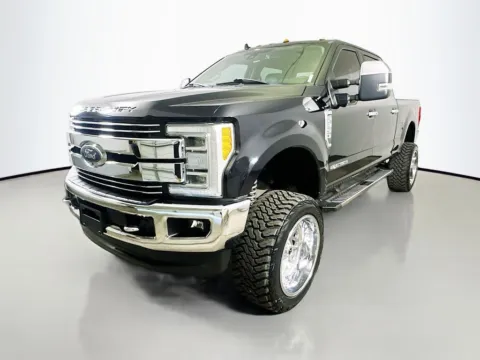 Another view of 2019 Ford F-350SD Lariat for sale in Summerville, SC at Automaxx of the Carolinas