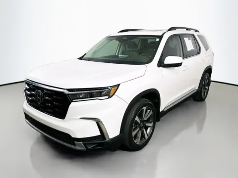 Another view of 2023 Honda Pilot Elite for sale in Summerville, SC at Automaxx of the Carolinas