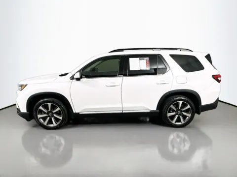 More photos of 2023 Honda Pilot Elite at Automaxx of the Carolinas, SC