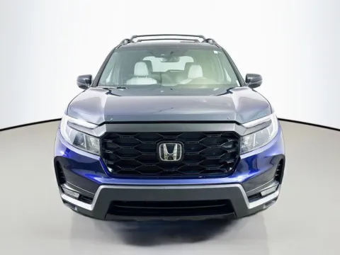Photos of 2023 Honda Passport Elite for sale in Summerville, SC at Automaxx of the Carolinas
