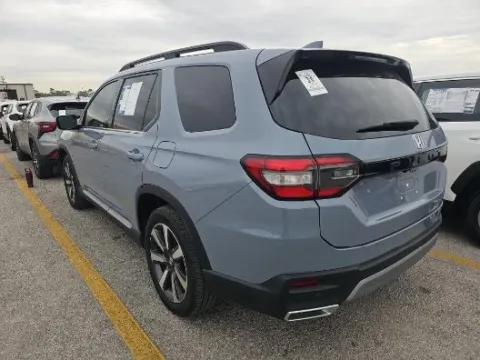 More photos of 2025 Honda Pilot Touring at Automaxx of the Carolinas, SC