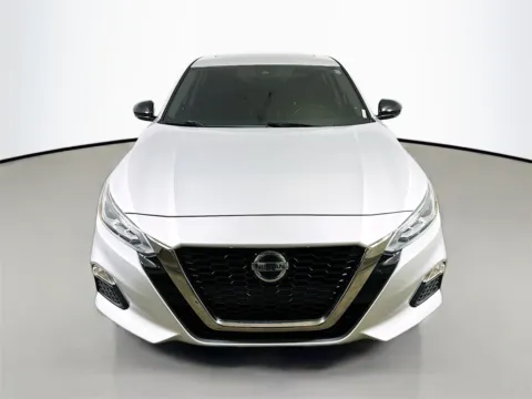 Photos of 2020 Nissan Altima 2.5 SR for sale in Summerville, SC at Automaxx of the Carolinas