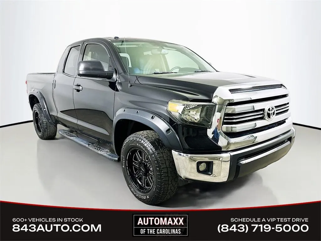 Black 2017 Toyota Tundra SR5 for sale in Summerville, SC