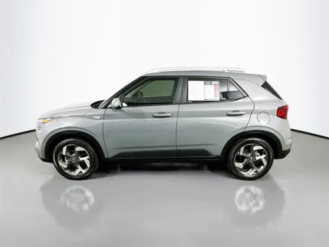 More photos of 2022 Hyundai Venue SEL at Automaxx of the Carolinas, SC