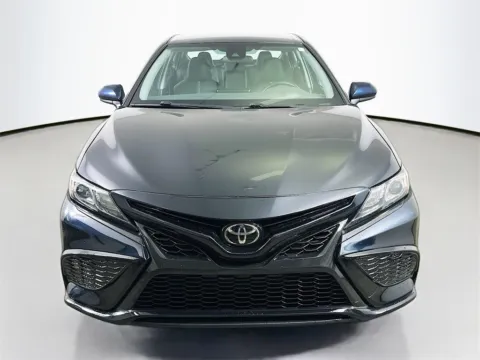Photos of 2021 Toyota Camry SE for sale in Summerville, SC at Automaxx of the Carolinas