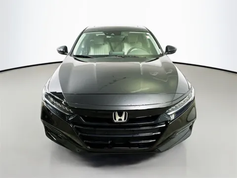 Photos of 2018 Honda Accord Touring 2.0T for sale in Summerville, SC at Automaxx of the Carolinas