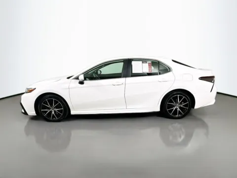 More photos of 2024 Toyota Camry SE at Automaxx of the Carolinas, SC