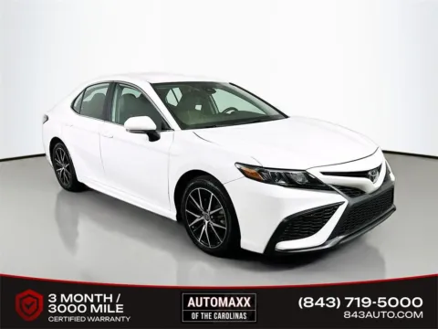 White 2024 Toyota Camry SE for sale in Summerville, SC