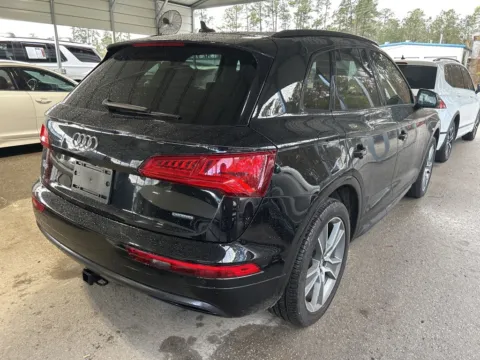Another view of 2019 Audi Q5 2.0T Premium Plus for sale in Summerville, SC at Automaxx of the Carolinas