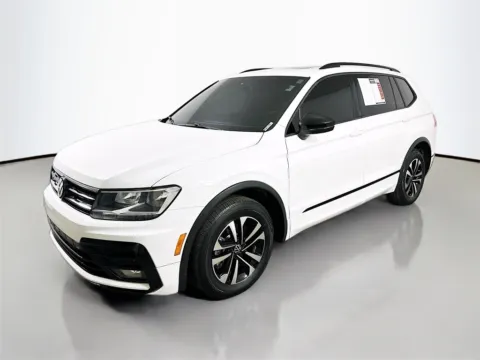 Another view of 2020 Volkswagen Tiguan 2.0T SE R-Line Black for sale in Summerville, SC at Automaxx of the Carolinas