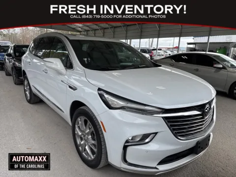 White 2023 Buick Enclave Essence for sale in Summerville, SC