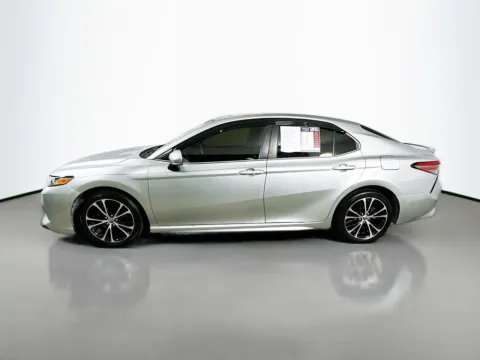 More photos of 2018 Toyota Camry SE at Automaxx of the Carolinas, SC