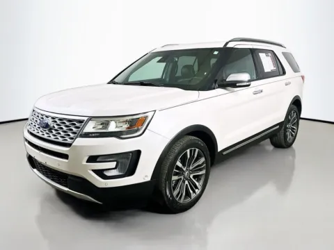Another view of 2017 Ford Explorer Platinum for sale in Summerville, SC at Automaxx of the Carolinas
