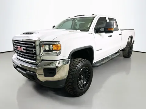 Another view of 2019 GMC Sierra 2500HD for sale in Summerville, SC at Automaxx of the Carolinas