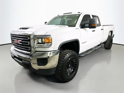 Another view of 2019 GMC Sierra 2500HD for sale in Summerville, SC at Automaxx of the Carolinas