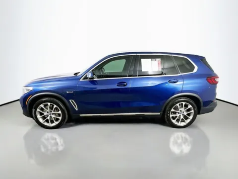 More photos of 2022 BMW X5 xDrive45e at Automaxx of the Carolinas, SC