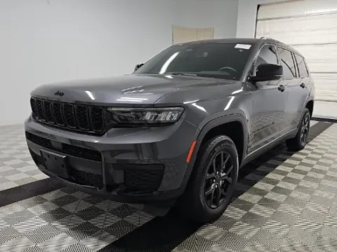 Photos of 2024 Jeep Grand Cherokee L Altitude for sale in Summerville, SC at Automaxx of the Carolinas