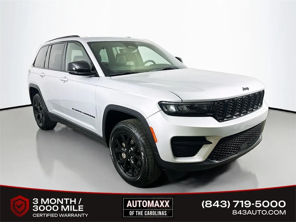 Silver 2024 Jeep Grand Cherokee Altitude for sale in Summerville, SC