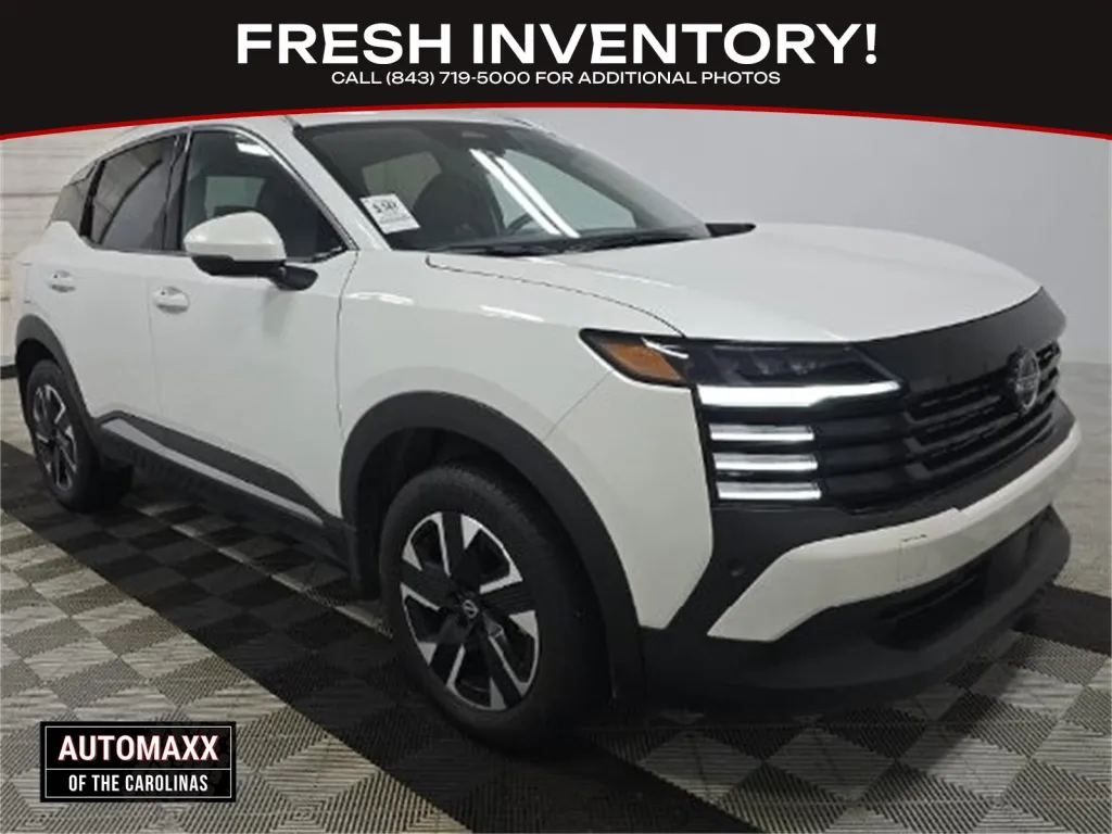 White 2025 Nissan Kicks SR for sale in Summerville, SC