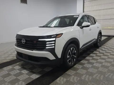 Photos of 2025 Nissan Kicks SR for sale in Summerville, SC at Automaxx of the Carolinas