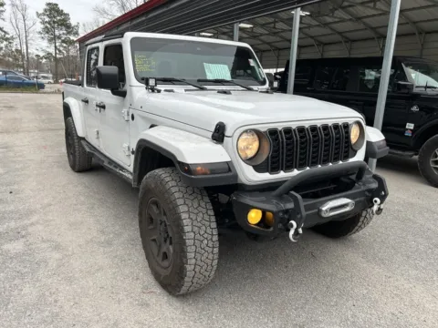 Photos of 2024 Jeep Gladiator Sport for sale in Summerville, SC at Automaxx of the Carolinas