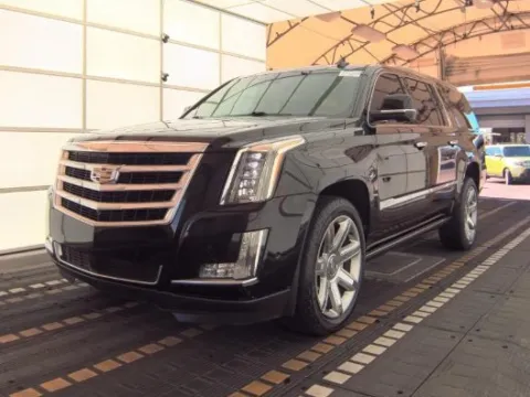 Photos of 2018 Cadillac Escalade ESV Premium for sale in Summerville, SC at Automaxx of the Carolinas