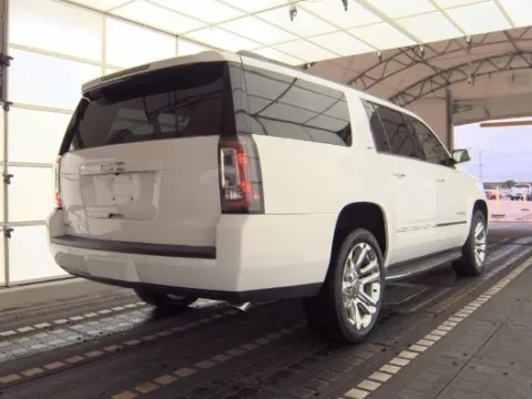 Another view of 2019 GMC Yukon XL SLT for sale in Summerville, SC at Automaxx of the Carolinas