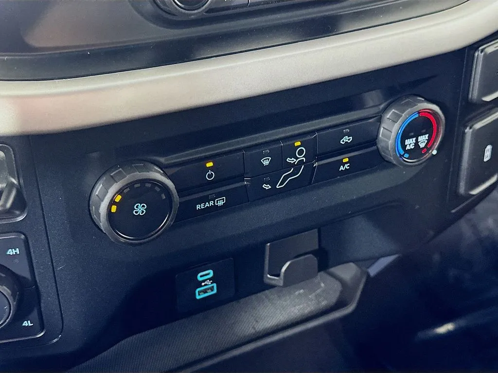 2023 Ford F-150 XLT - Photo 26