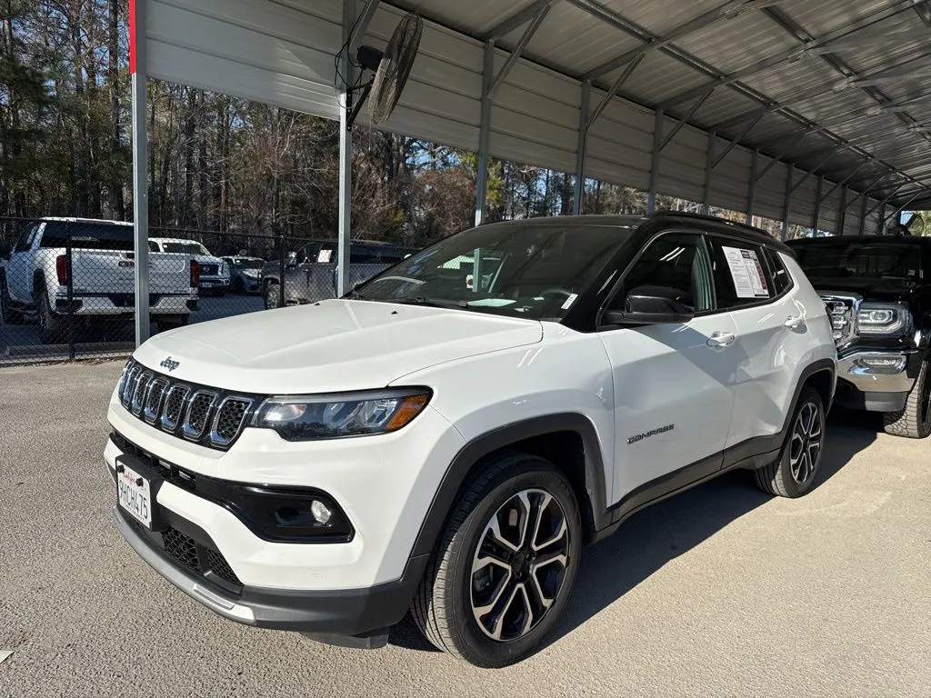 White 2023 Jeep Compass Limited for sale in Summerville, SC