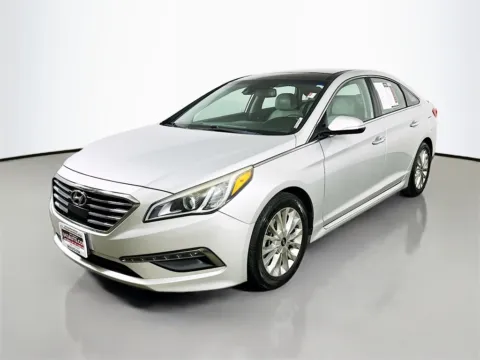 Another view of 2015 Hyundai Sonata Limited for sale in Summerville, SC at Automaxx of the Carolinas